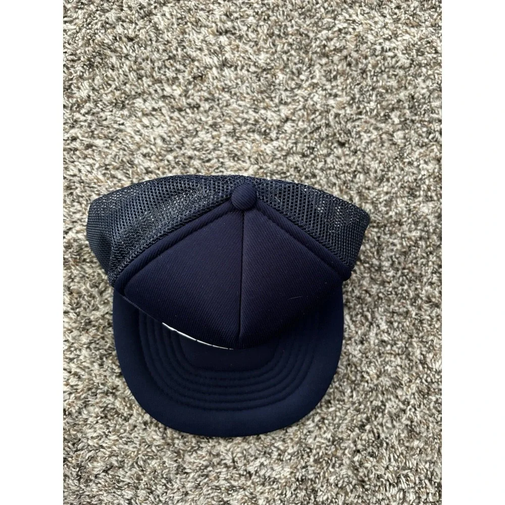 Vintage Yorkshire Inc SnapBack Mesh Back‎ Trucker Hat Capital Headwear Blue